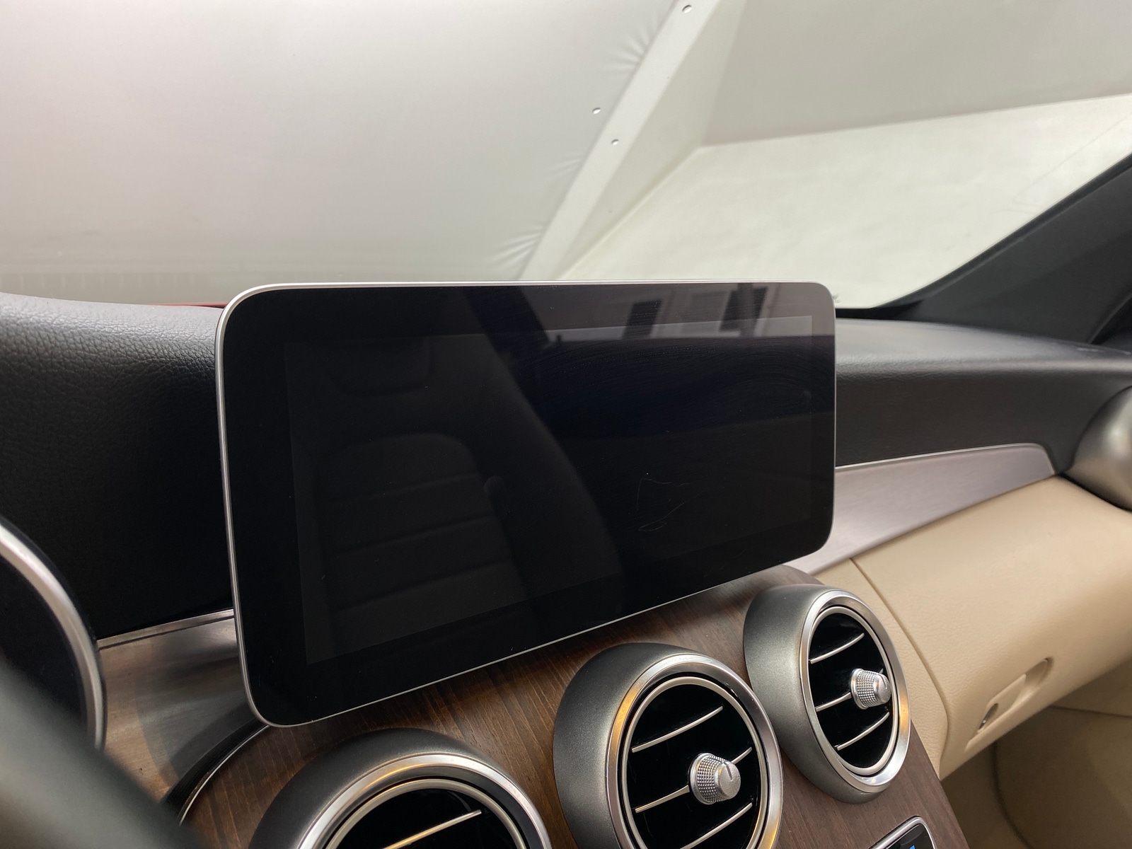 Thumbnail: 2019 Mercedes-Benz C-Class - 2