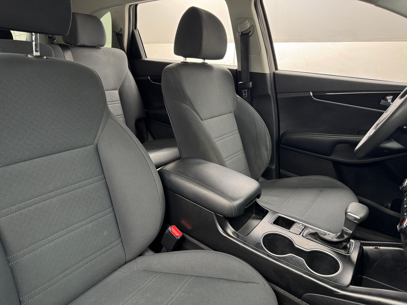 Thumbnail: 2019 Kia Sorento - 2