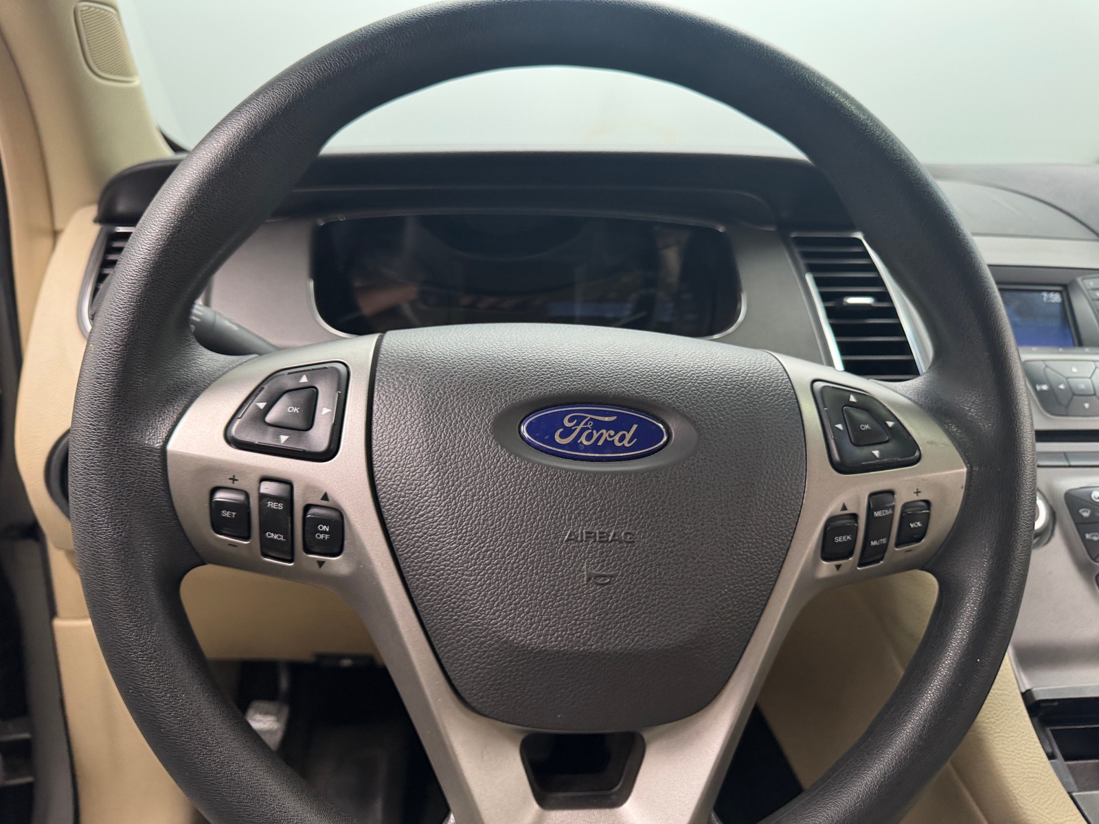 Thumbnail: 2014 Ford Taurus - 5
