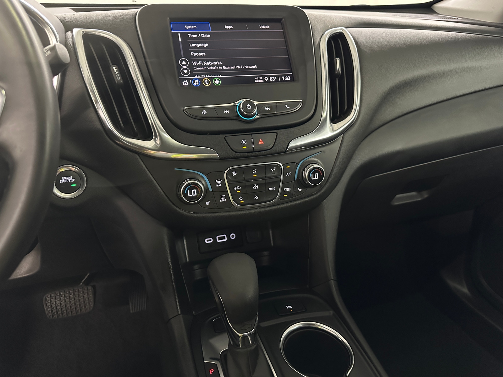 Thumbnail: 2024 Chevrolet Equinox - 4
