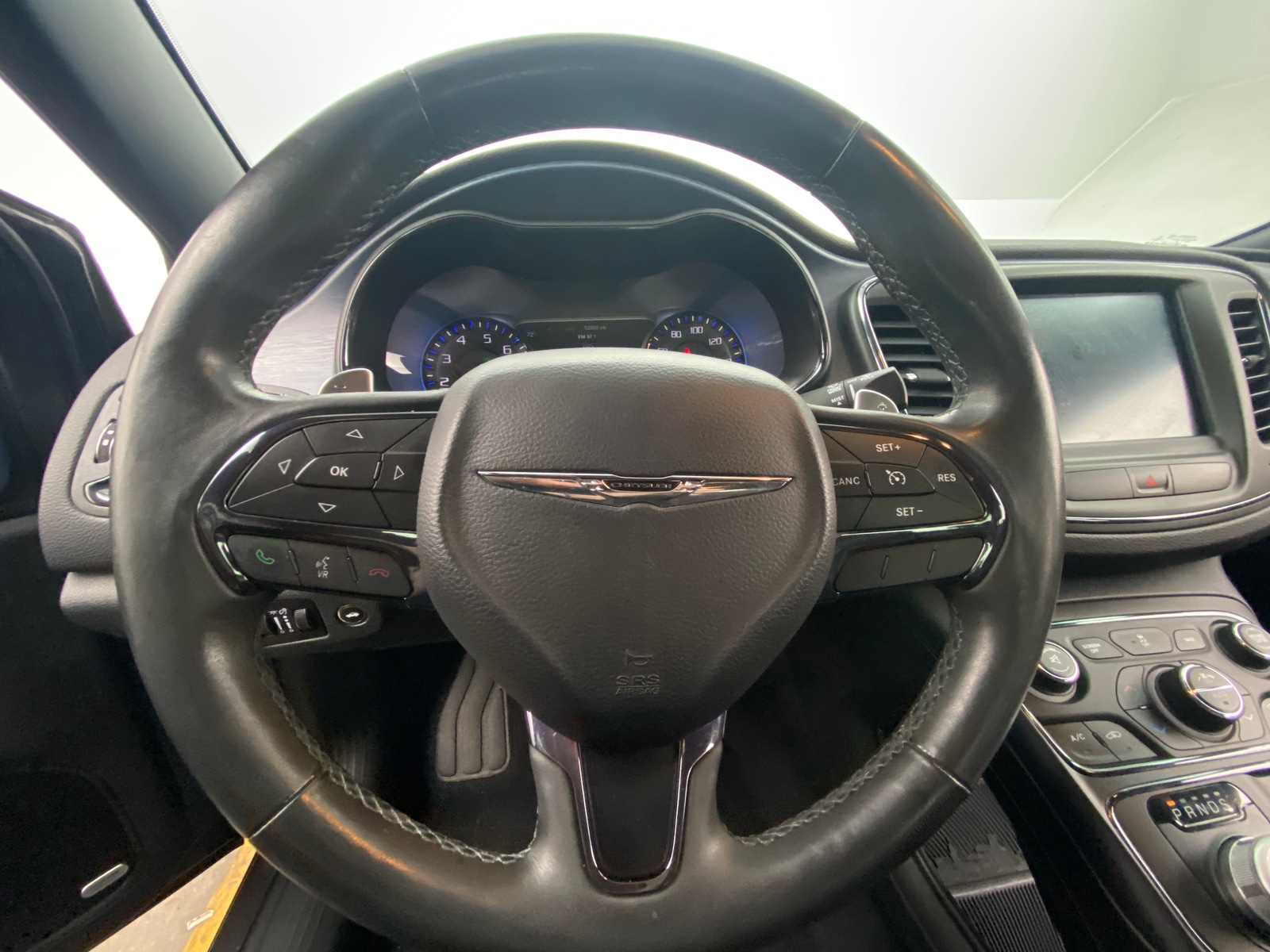 Thumbnail: 2015 Chrysler 200 - 5