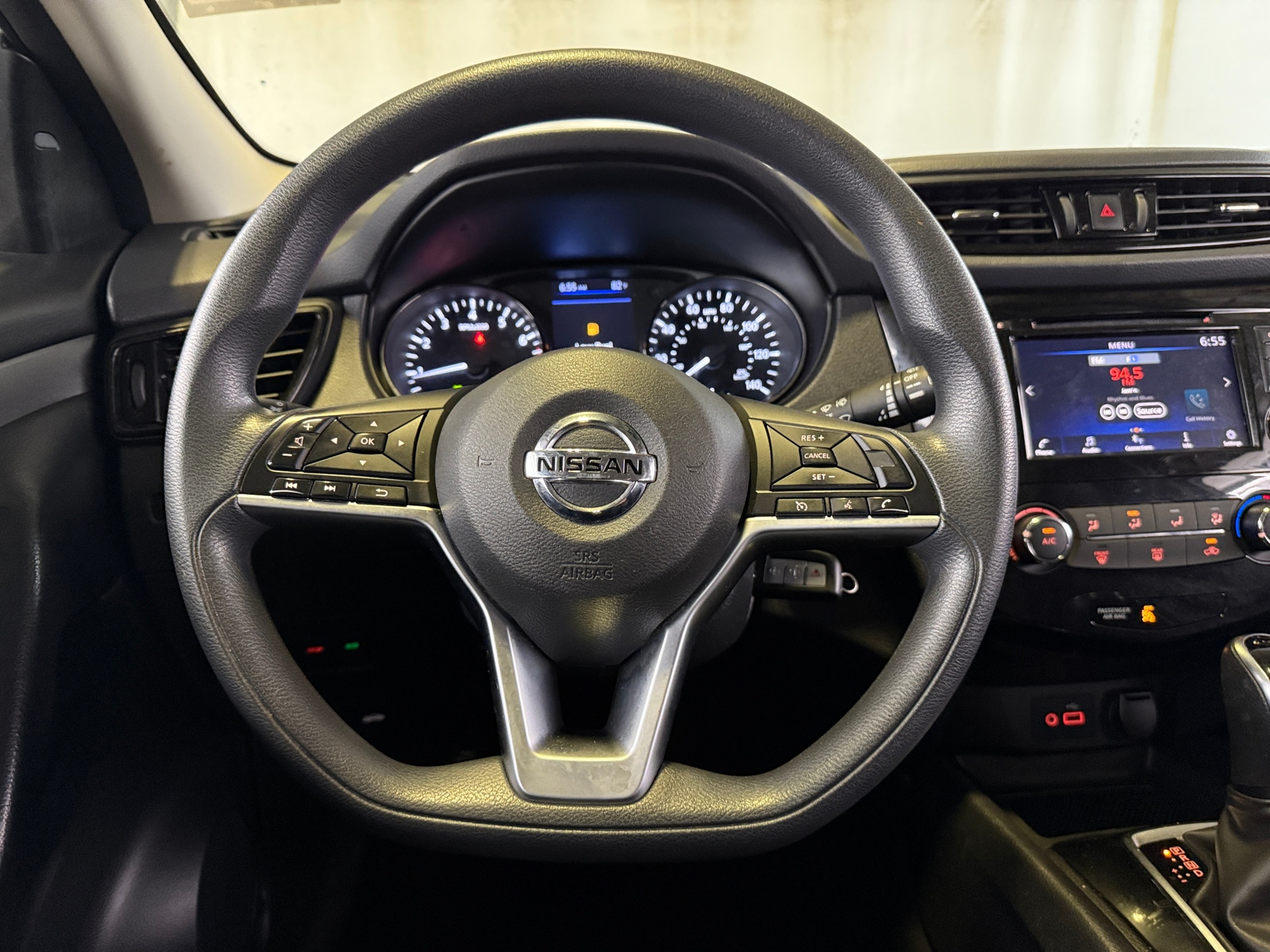 Thumbnail: 2022 Nissan Rogue Sport - 5