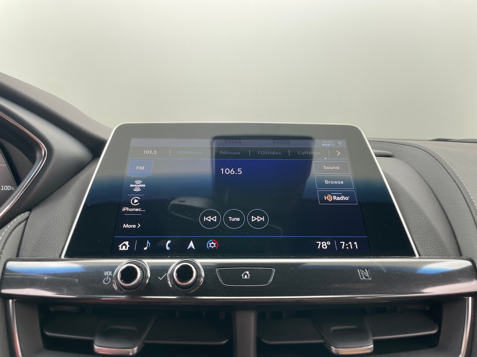 Thumbnail: 2021 Cadillac CT5 - 3
