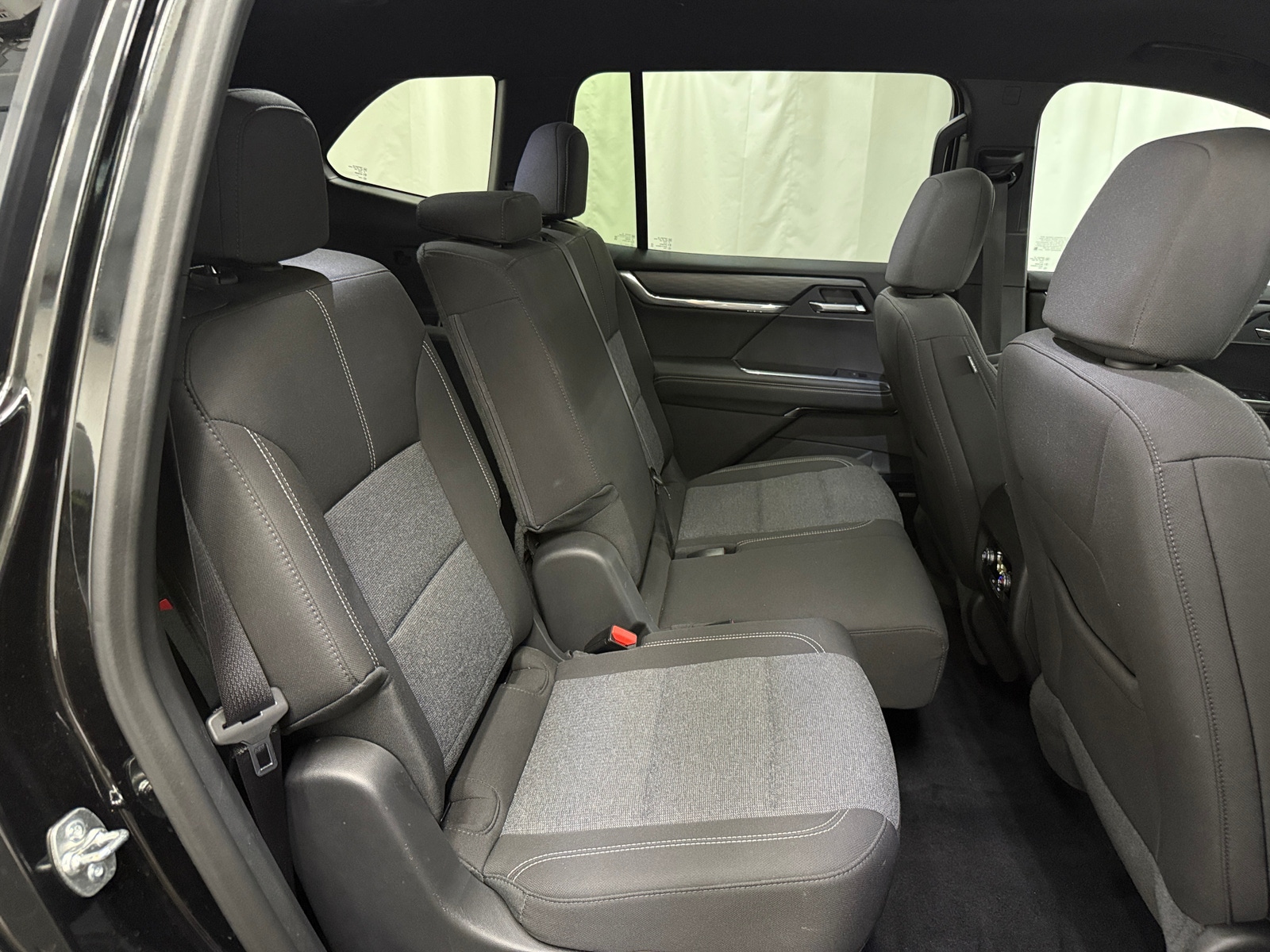 Thumbnail: 2025 GMC Acadia - 6