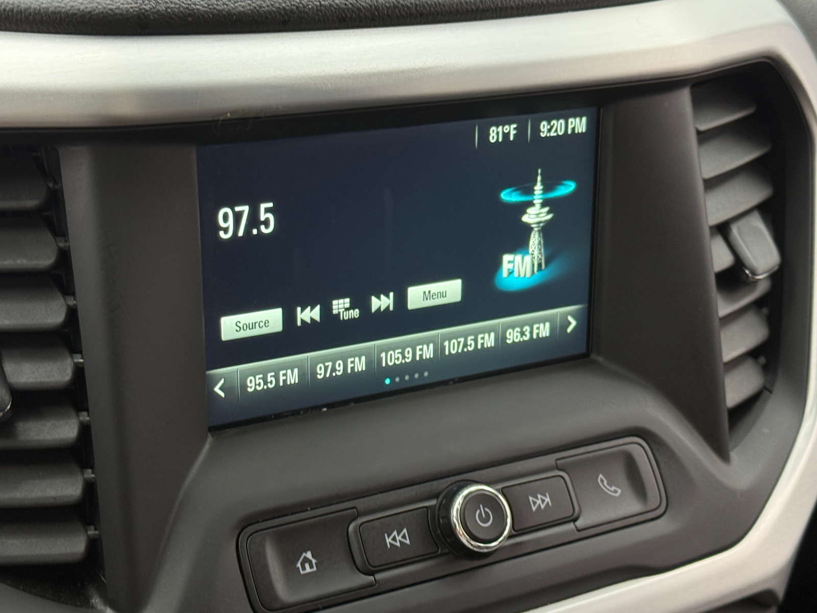Thumbnail: 2019 GMC Acadia - 4