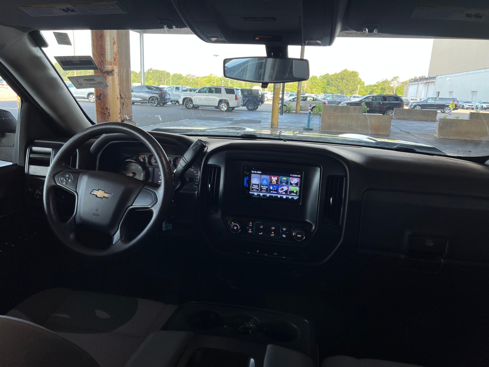 Thumbnail: 2018 Chevrolet Silverado 1500 - 2