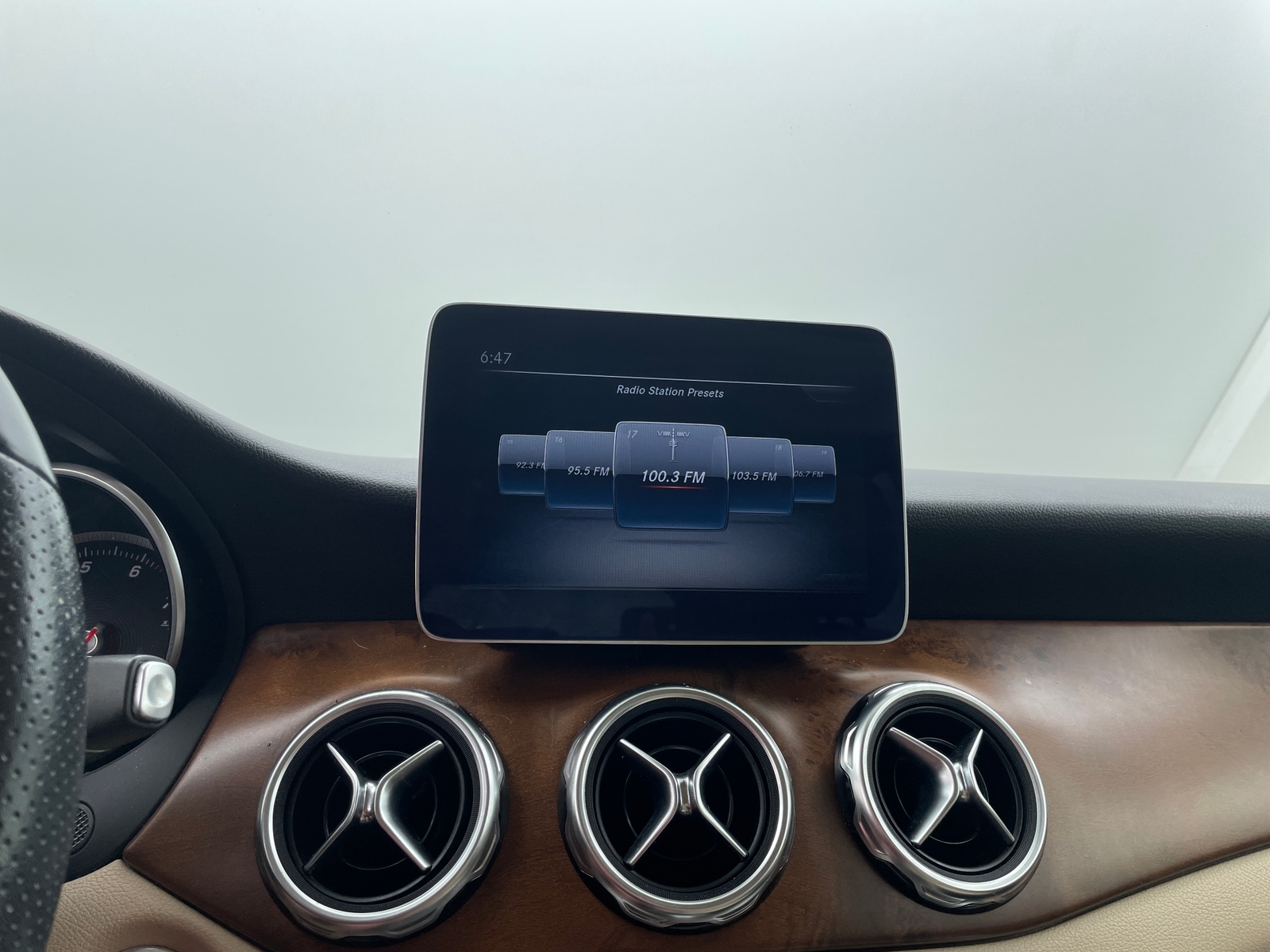 Thumbnail: 2020 Mercedes-Benz GLA - 3