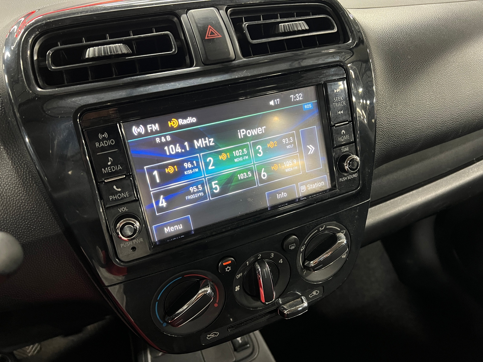 Thumbnail: 2019 Mitsubishi Mirage G4 - 4