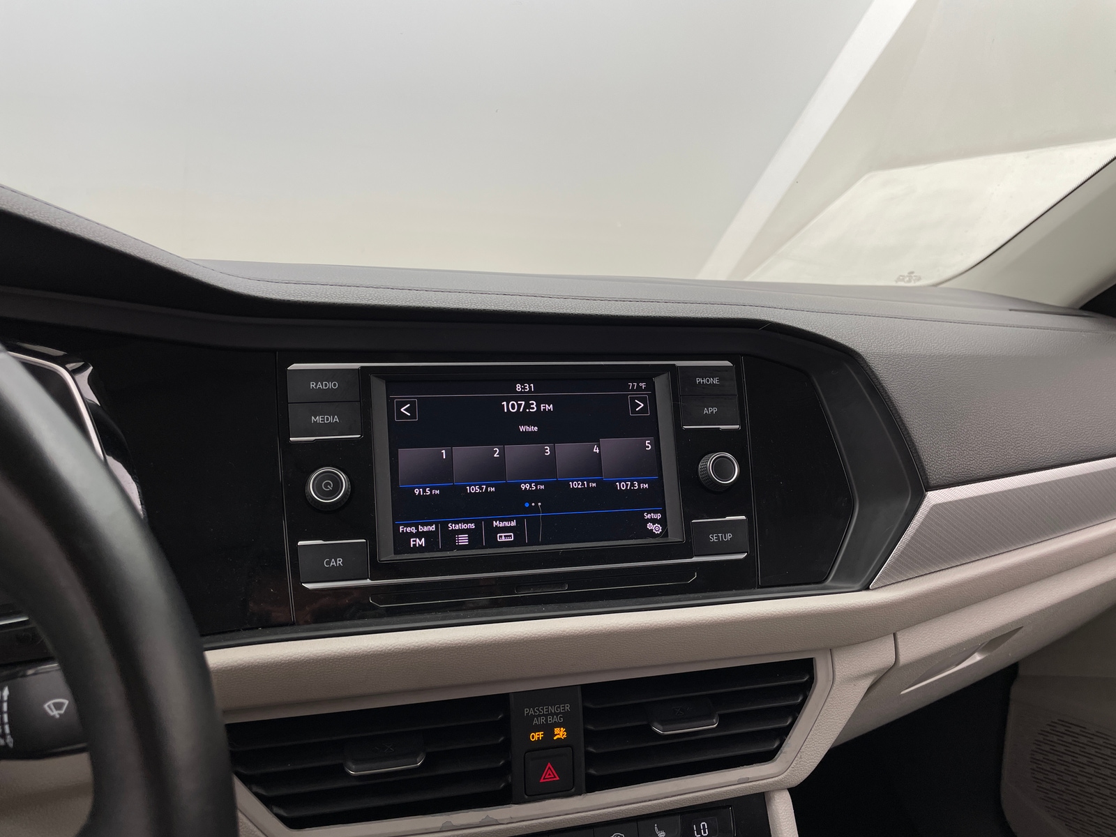Thumbnail: 2019 Volkswagen Jetta - 3