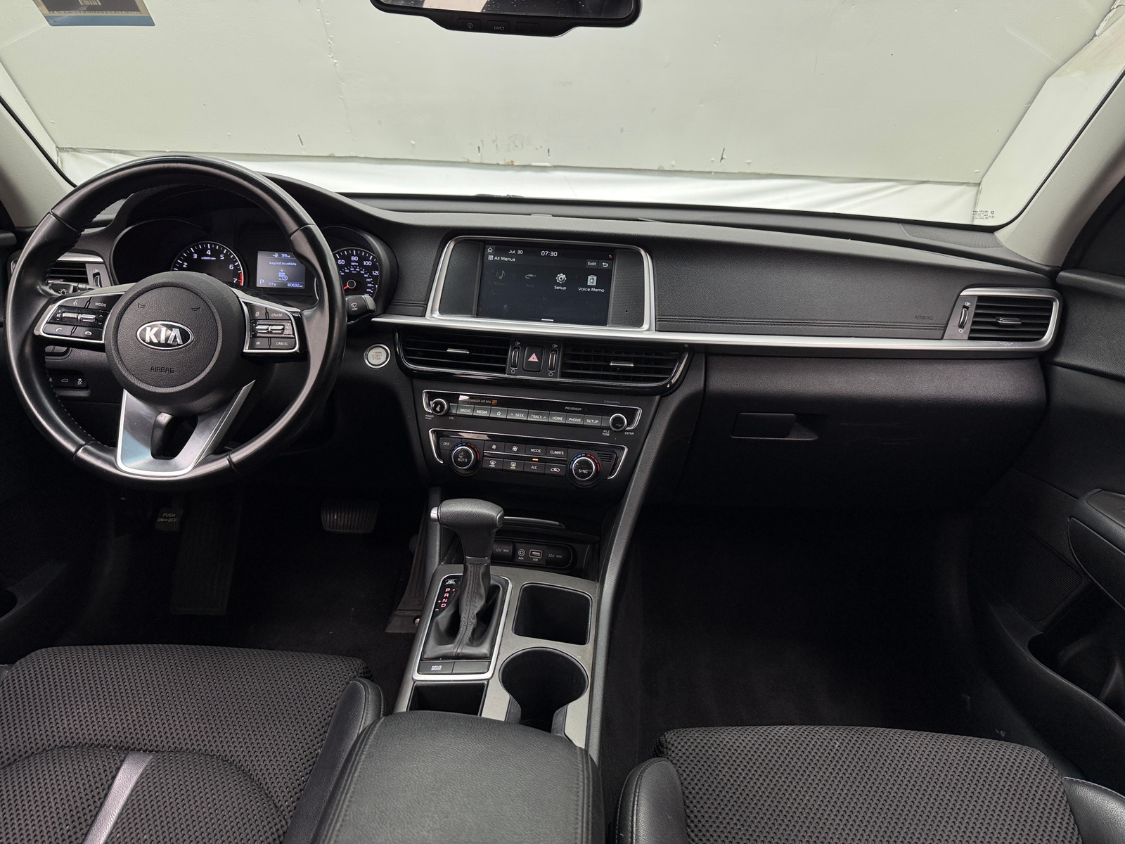 Thumbnail: 2019 Kia Optima - 2