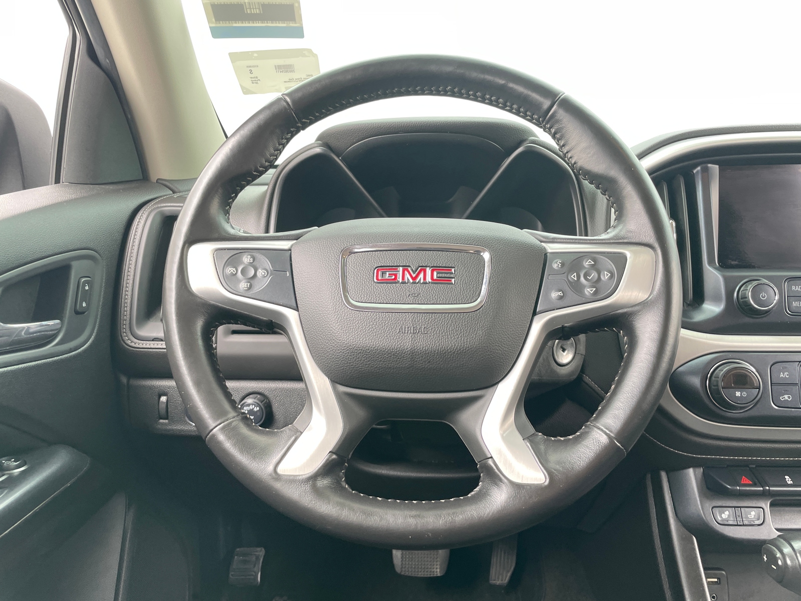 Thumbnail: 2018 GMC Canyon - 5