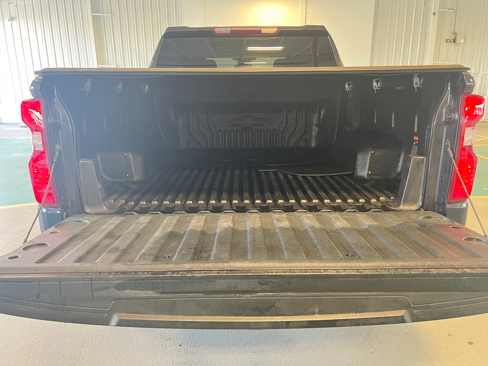 Thumbnail: 2023 Chevrolet Silverado 1500 - 7