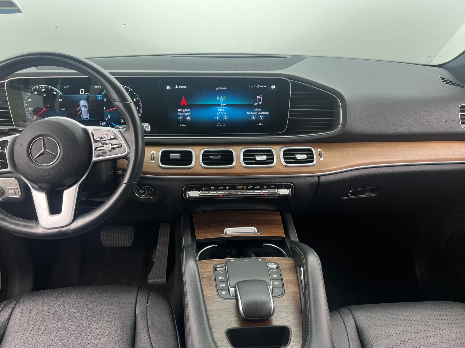 Thumbnail: 2021 Mercedes-Benz GLE - 2