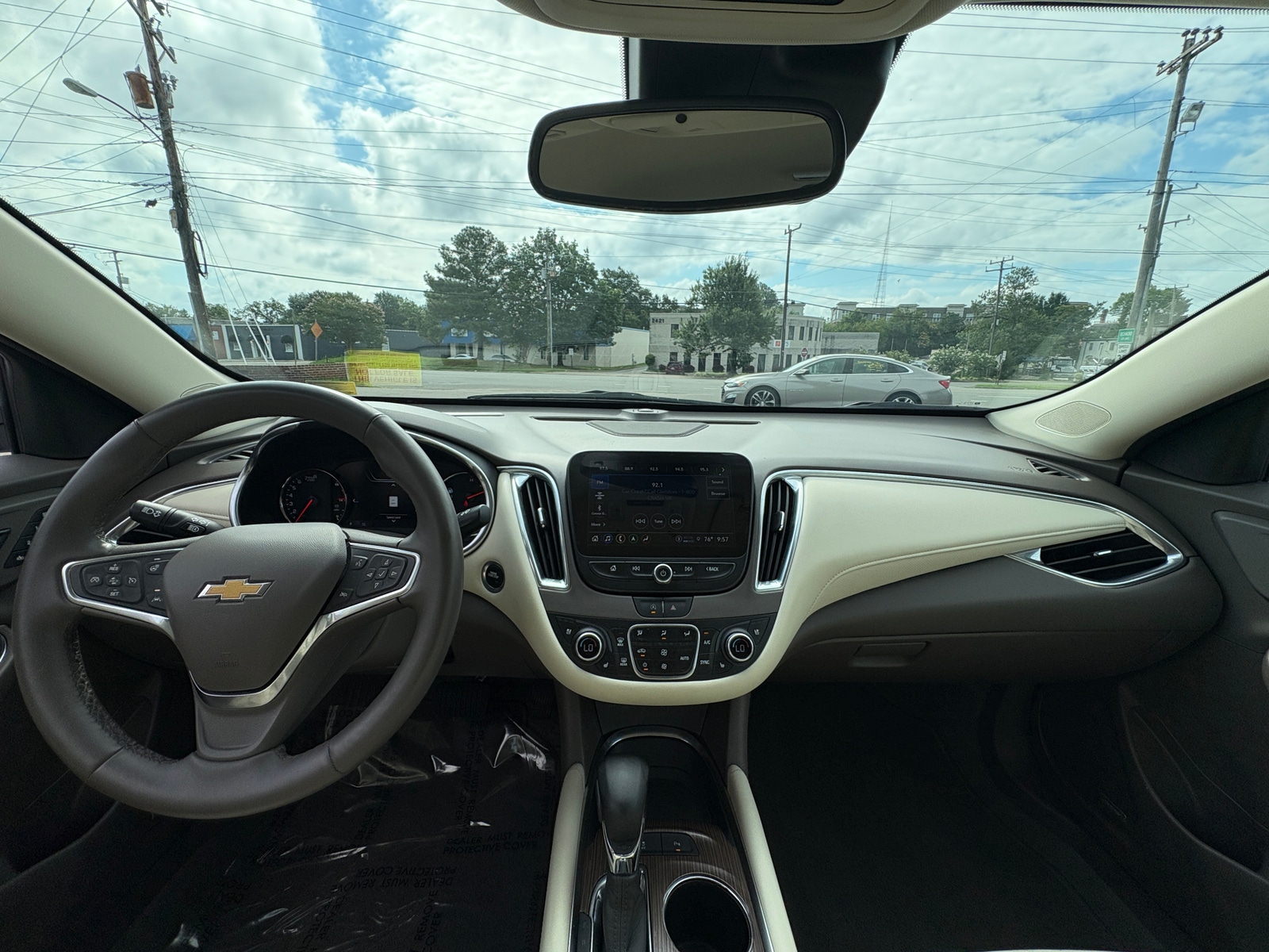 Thumbnail: 2024 Chevrolet Malibu - 3