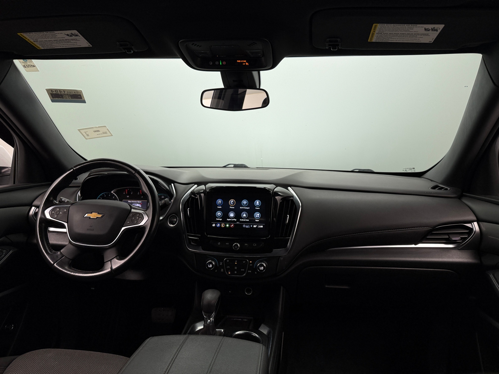 Thumbnail: 2022 Chevrolet Traverse - 3