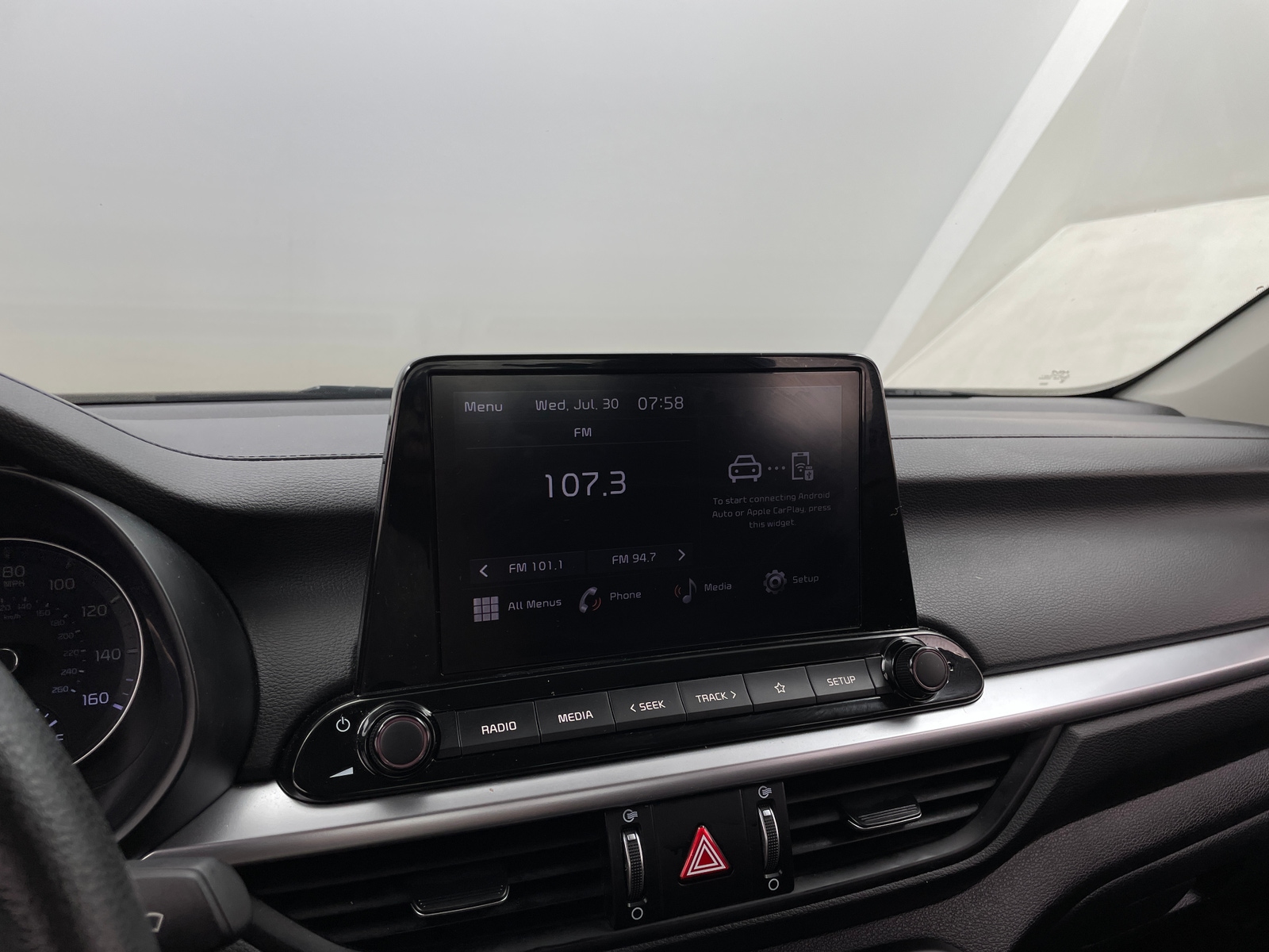 Thumbnail: 2024 Kia Forte - 4