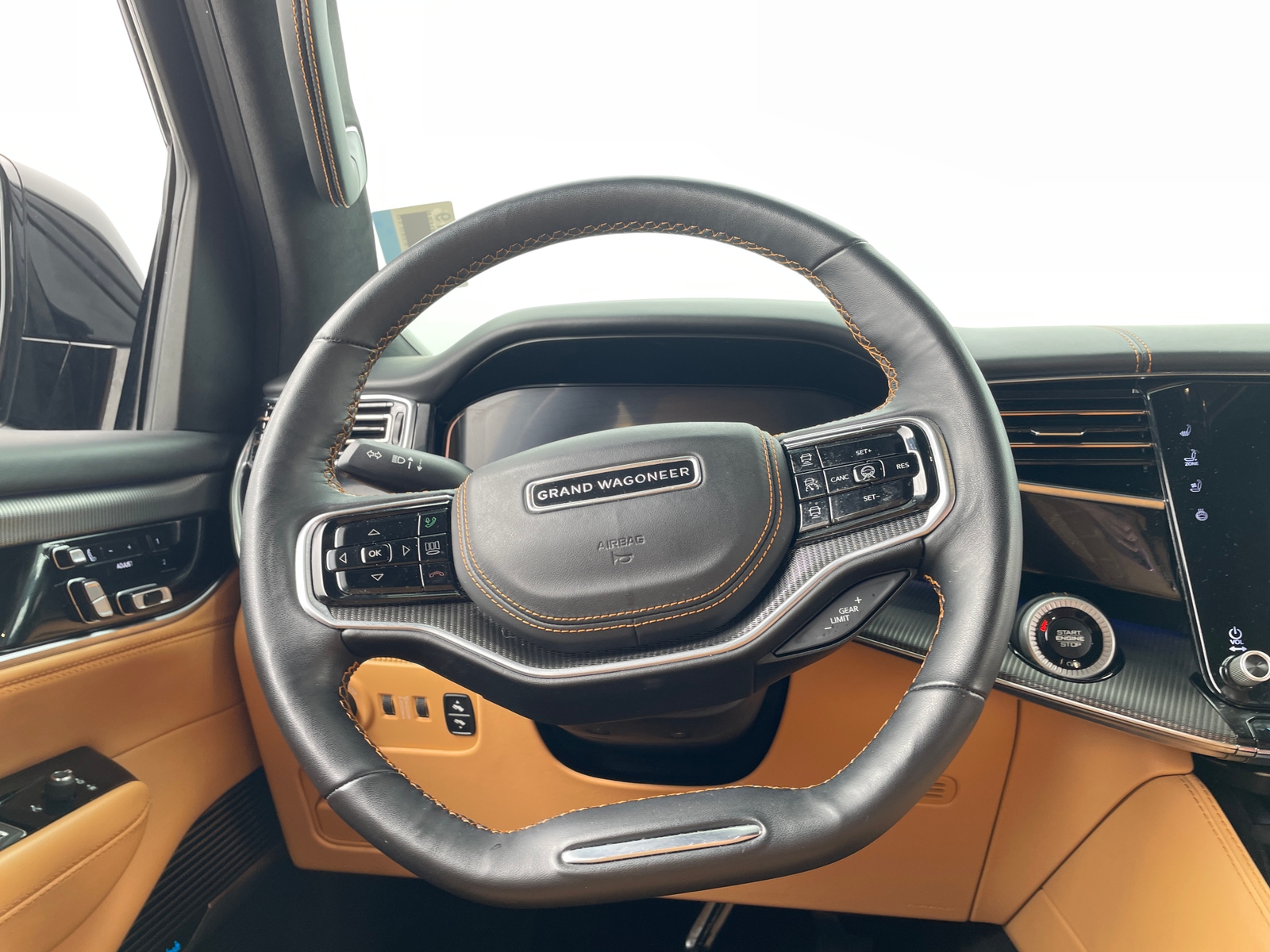 Thumbnail: 2023 Jeep Grand Wagoneer - 4