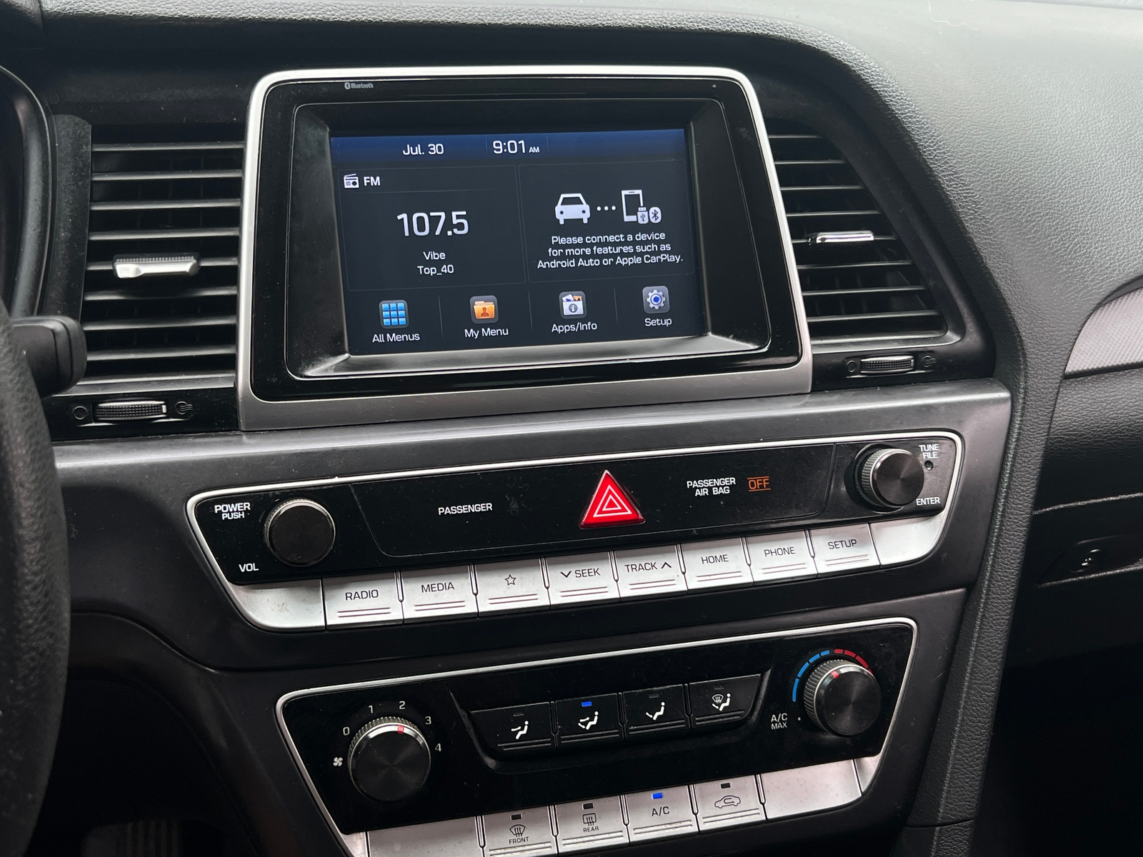 Thumbnail: 2019 Hyundai Sonata - 4