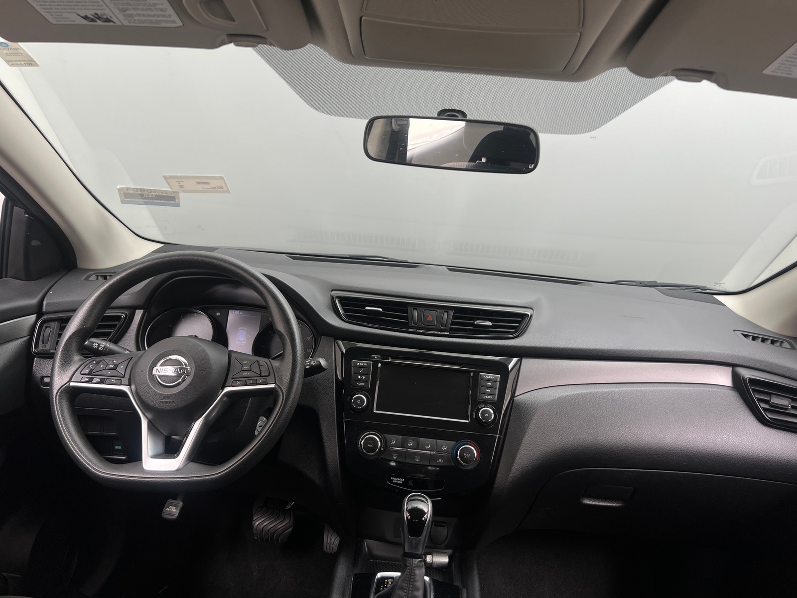 Thumbnail: 2019 Nissan Rogue Sport - 3