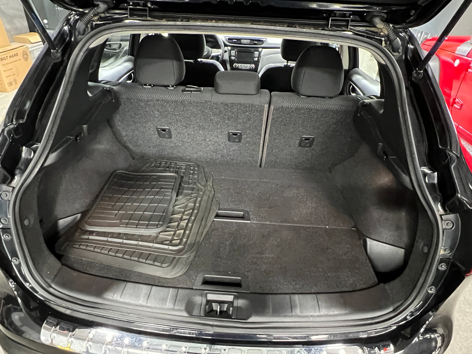 Thumbnail: 2019 Nissan Rogue Sport - 7