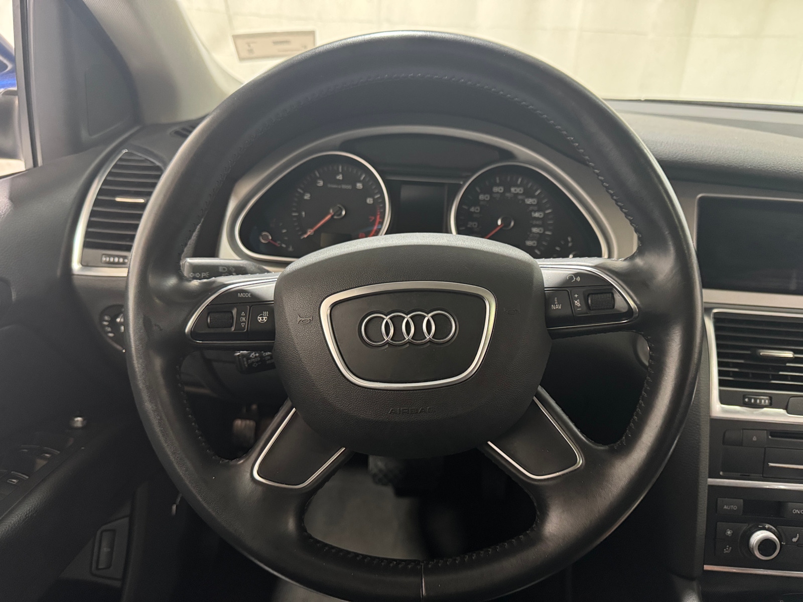 Thumbnail: 2015 Audi Q7 - 4