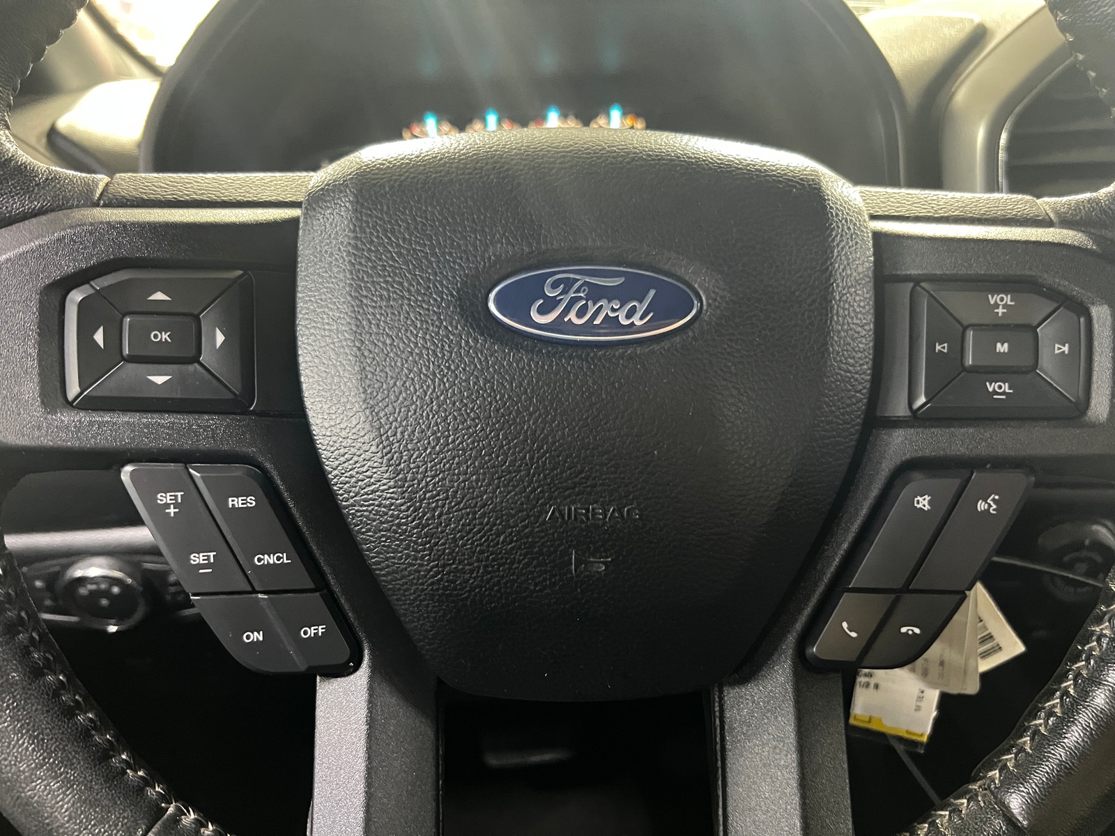 Thumbnail: 2019 Ford Econoline - 5