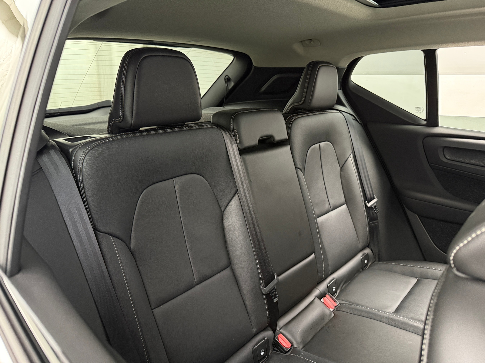 Thumbnail: 2019 Volvo XC40 - 5