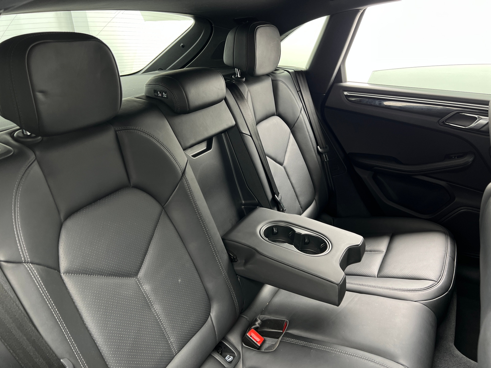 Thumbnail: 2019 Porsche Macan - 5