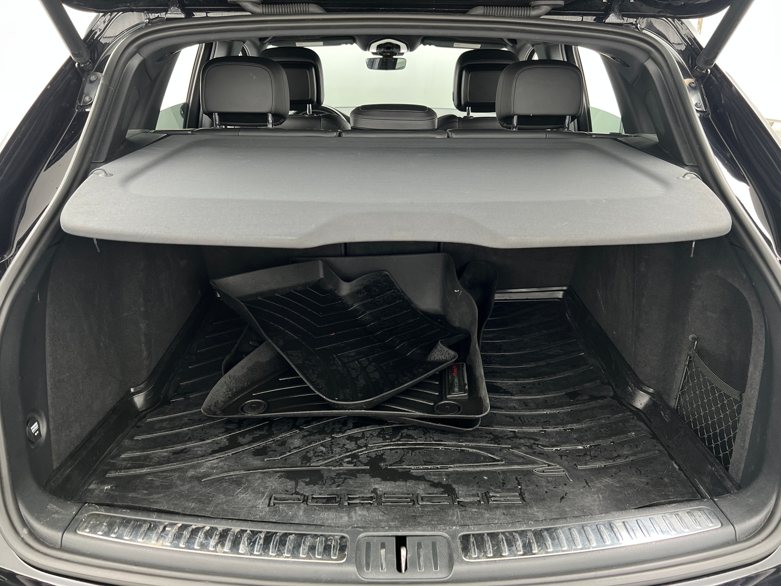 Thumbnail: 2019 Porsche Macan - 6