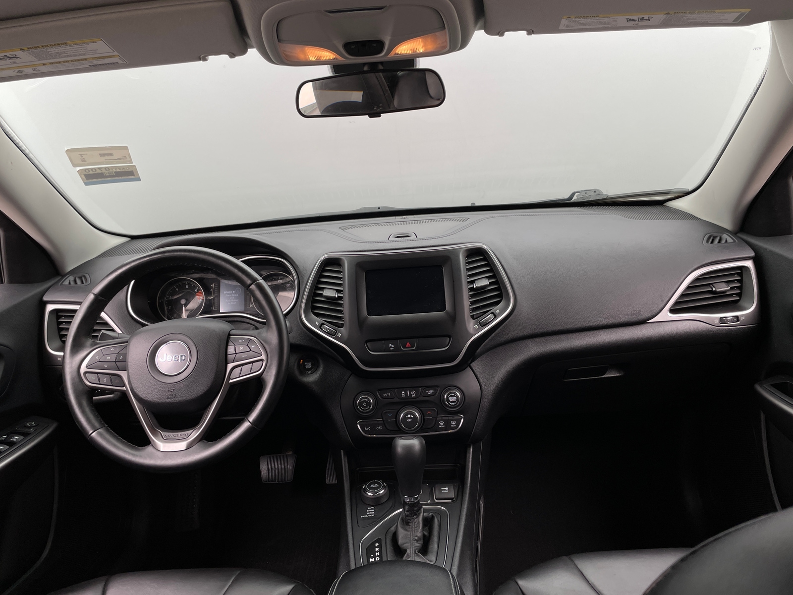 Thumbnail: 2019 Jeep Cherokee - 2