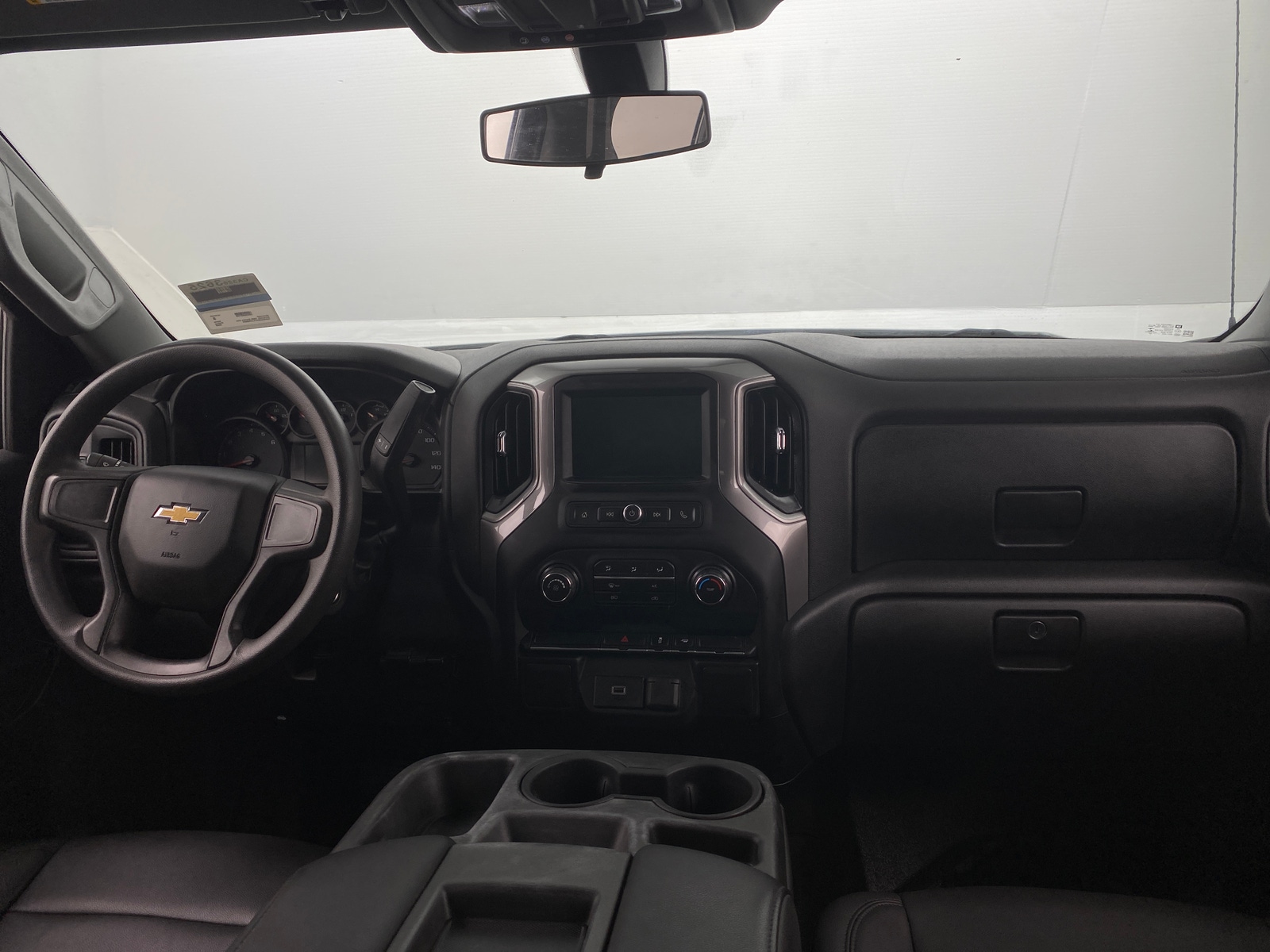 Thumbnail: 2020 Chevrolet Silverado 1500 - 3