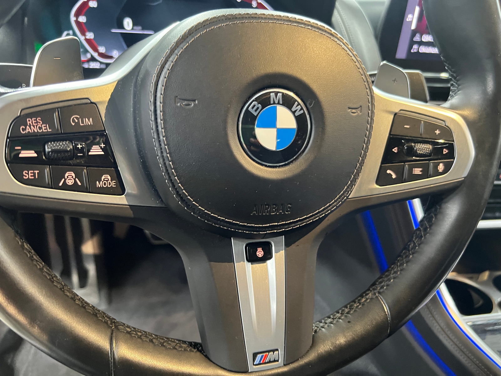 Thumbnail: 2023 BMW 8 Series - 3