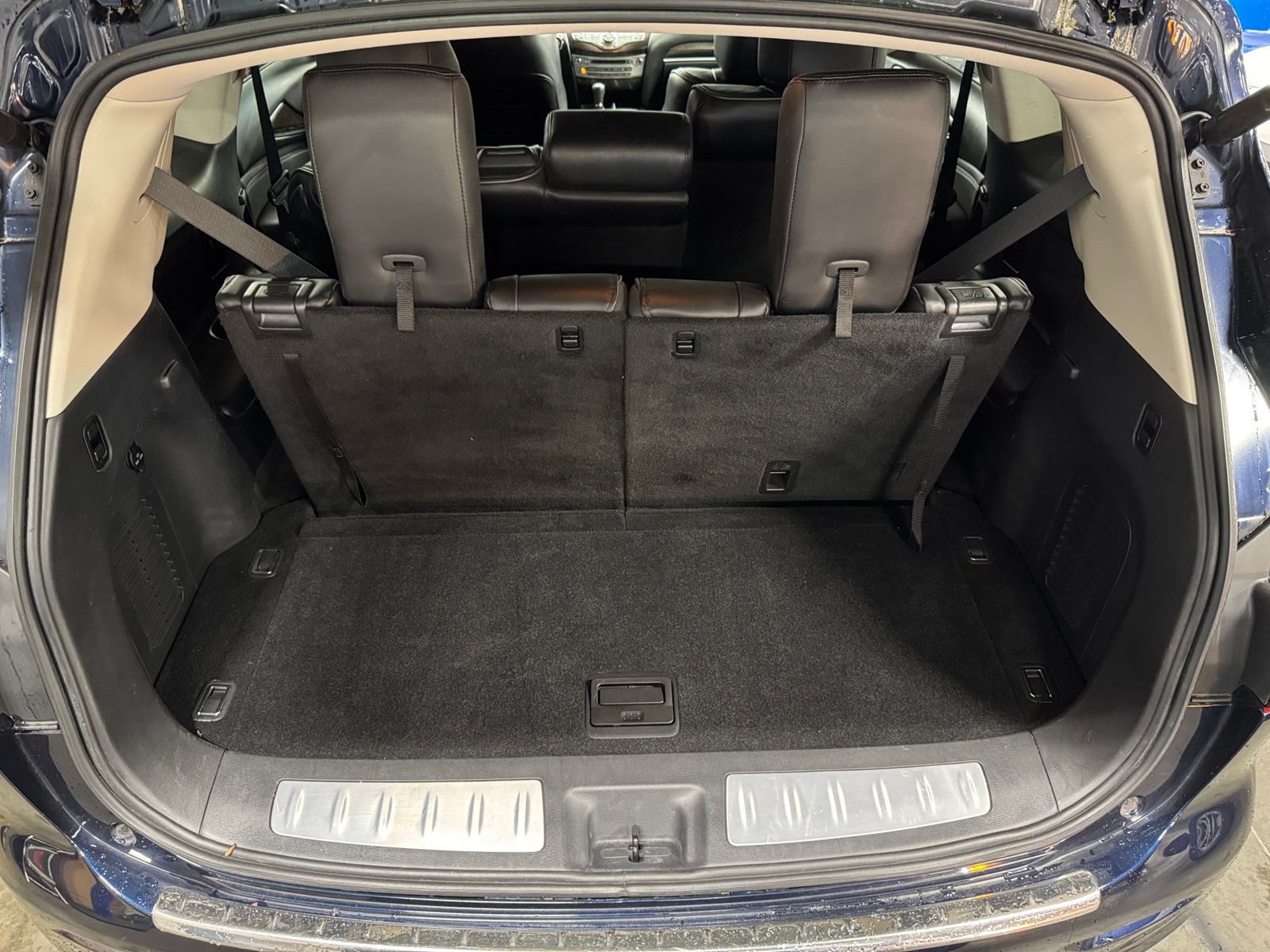 Thumbnail: 2015 INFINITI QX60 - 6