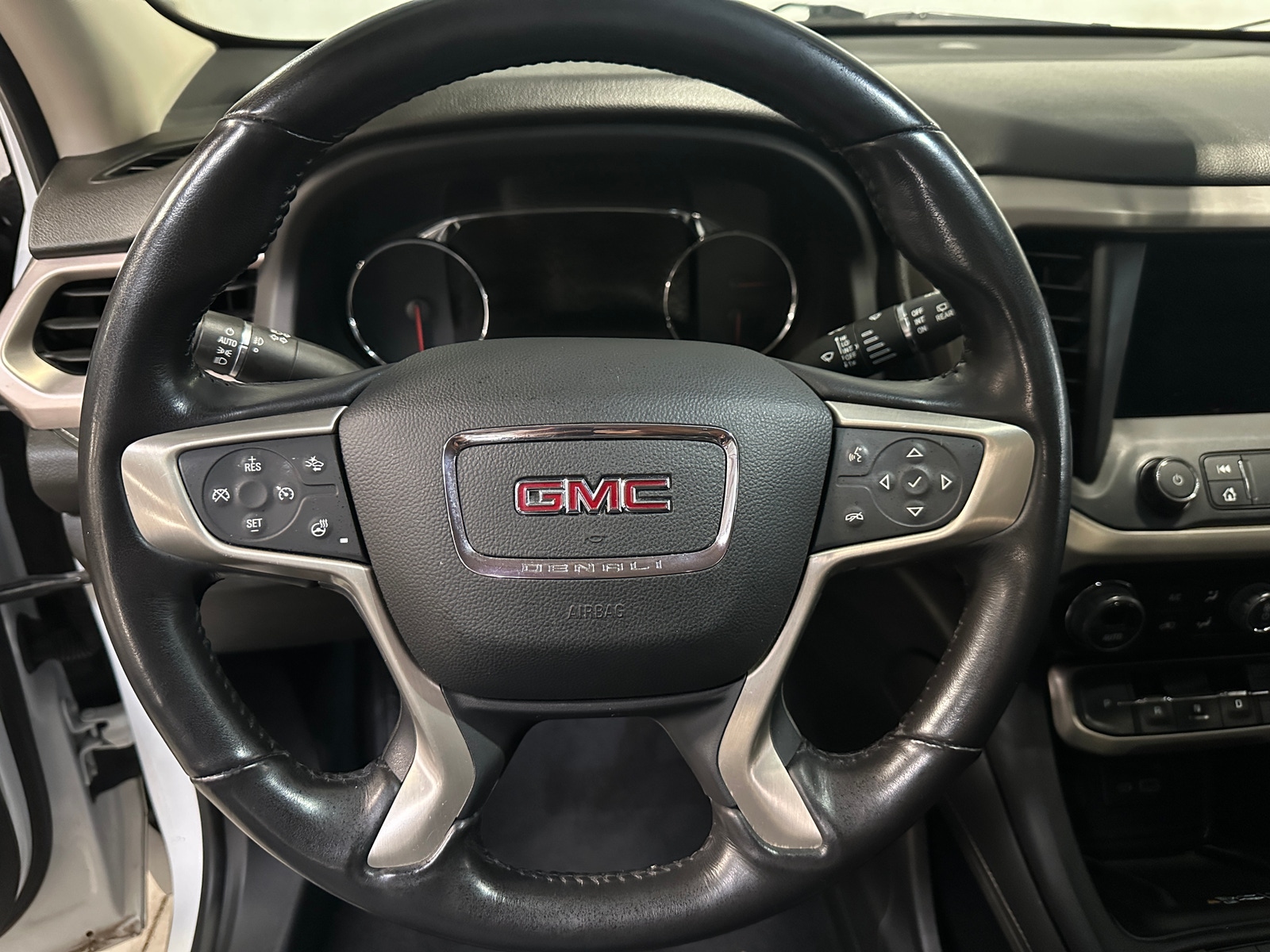 Thumbnail: 2021 GMC Acadia - 4