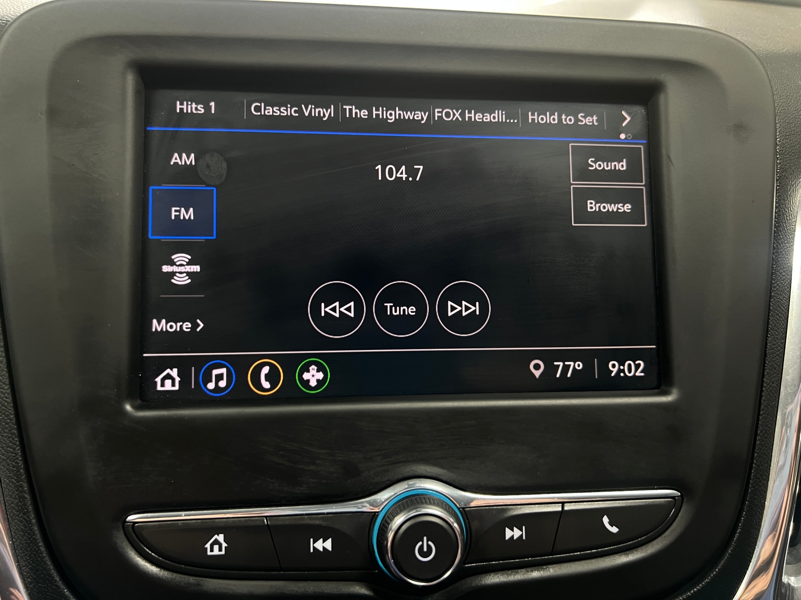Thumbnail: 2023 Chevrolet Equinox - 4