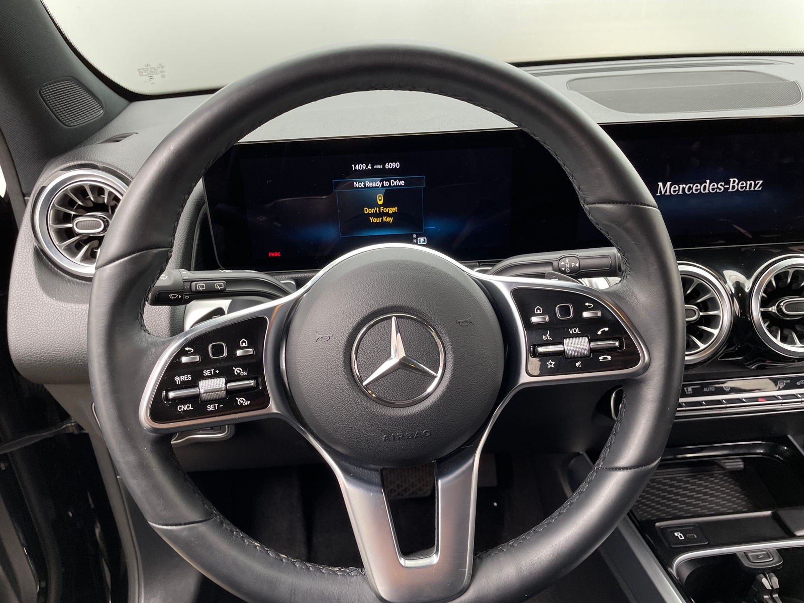 Thumbnail: 2023 Mercedes-Benz EQB - 4