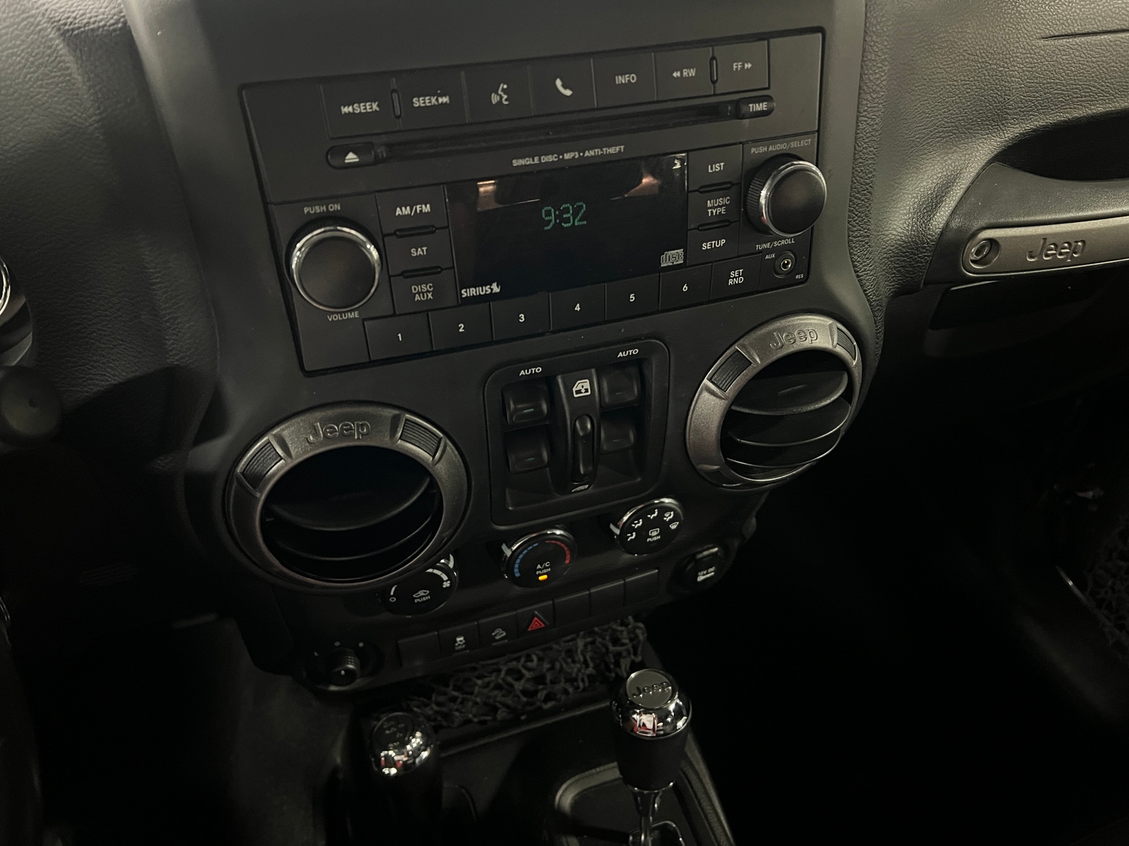 Thumbnail: 2018 Jeep Wrangler - 4