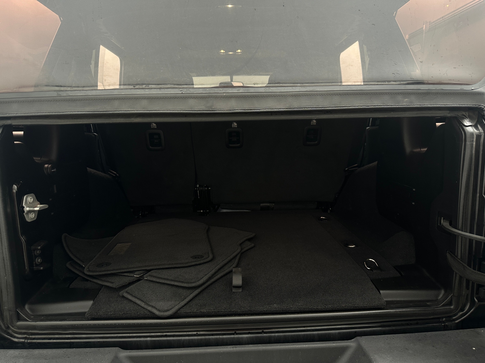Thumbnail: 2021 Jeep Wrangler - 7