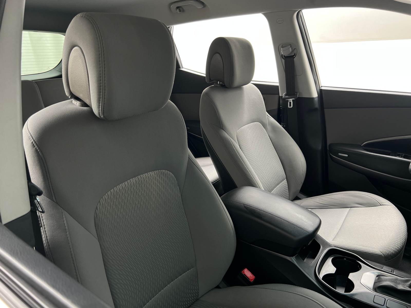 Thumbnail: 2018 Hyundai Santa Fe - 2