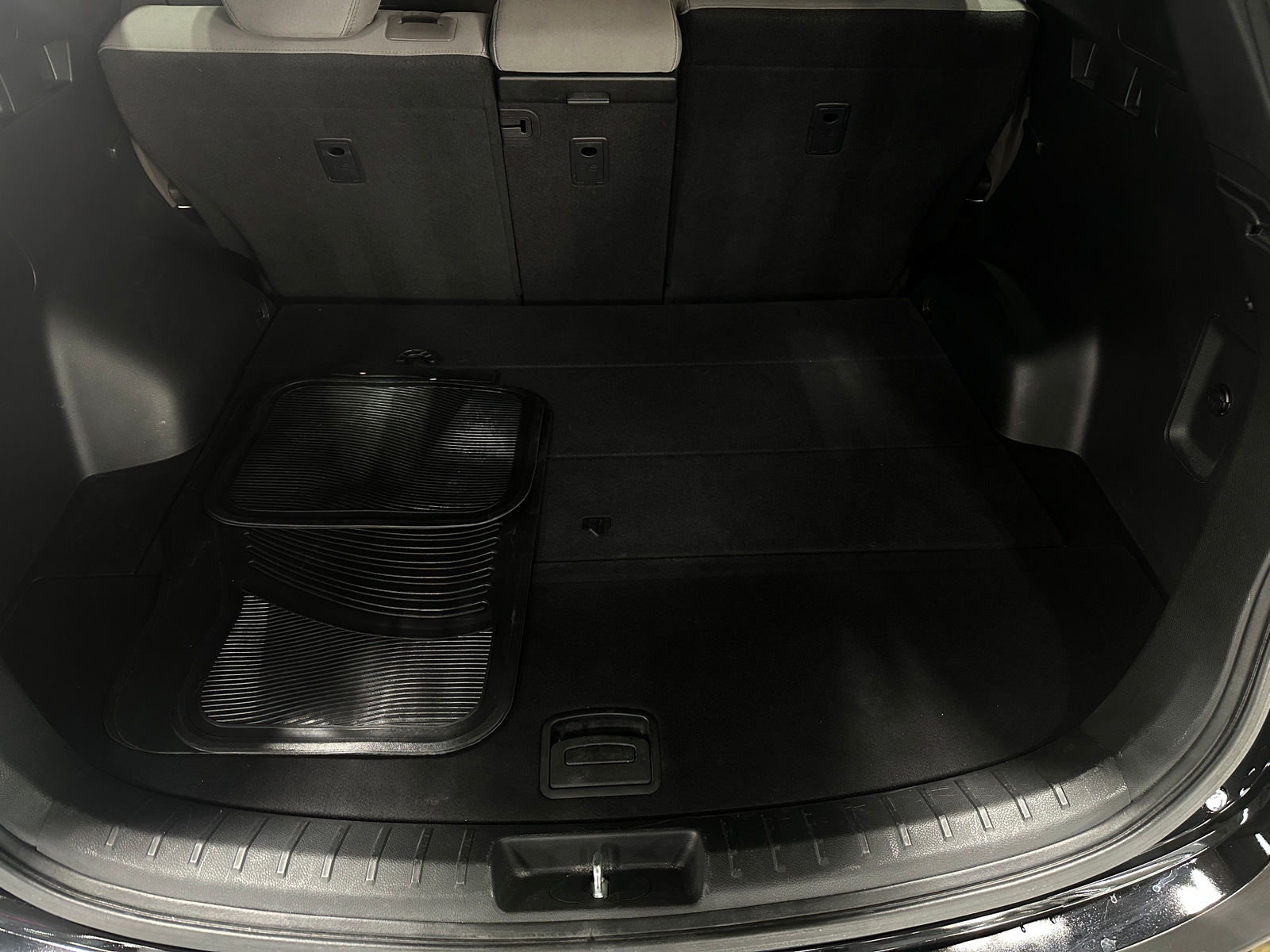 Thumbnail: 2018 Hyundai Santa Fe - 6