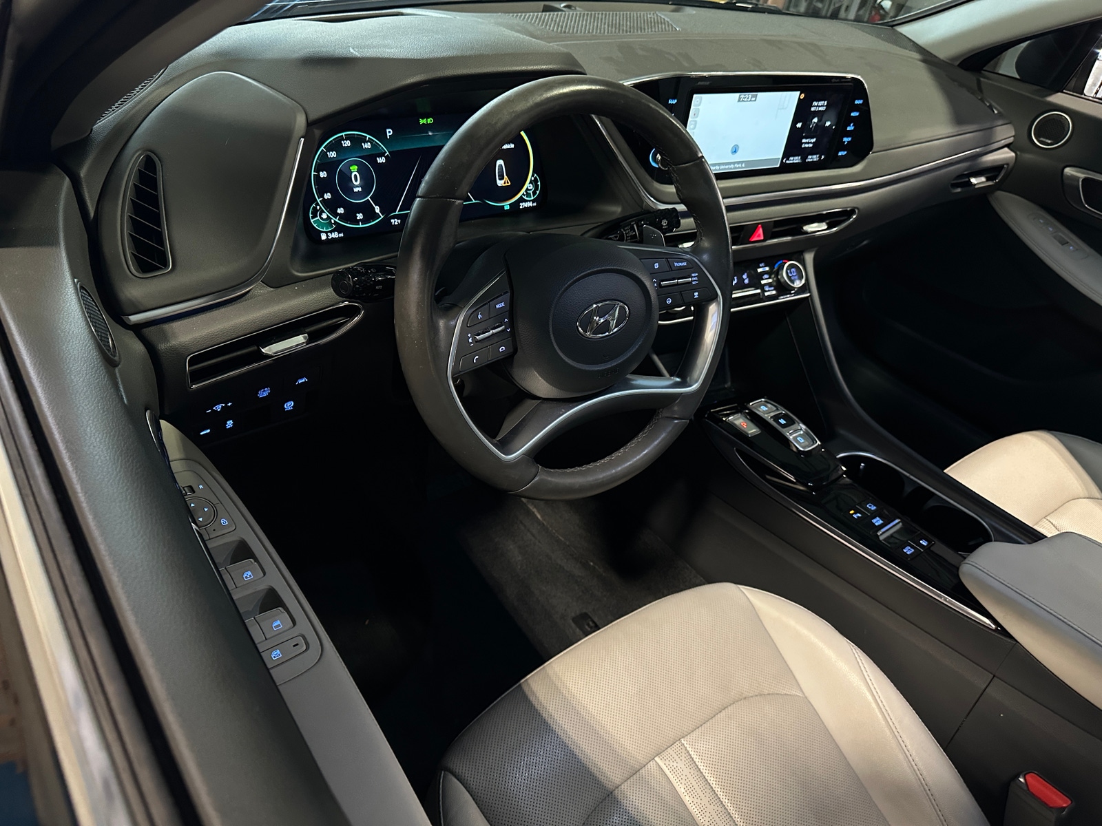 Thumbnail: 2023 Hyundai Sonata - 2