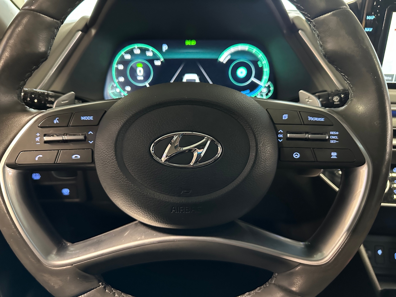 Thumbnail: 2023 Hyundai Sonata - 4