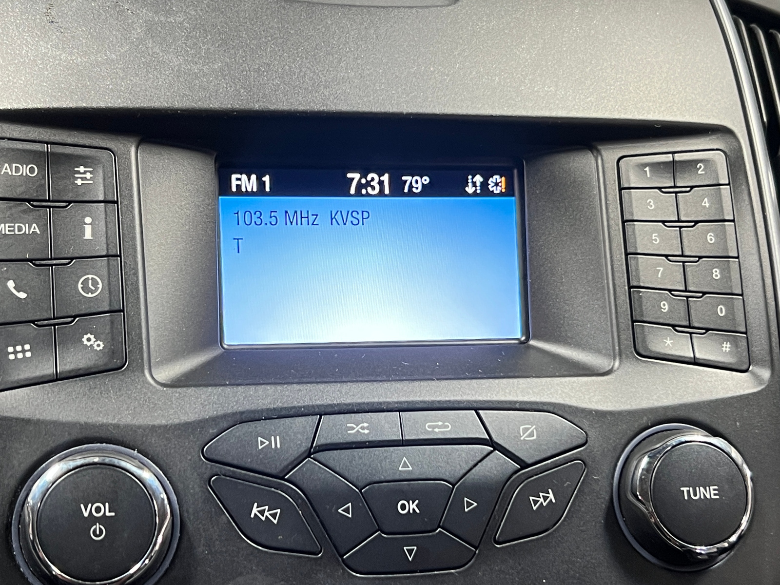 Thumbnail: 2019 Ford Edge - 4