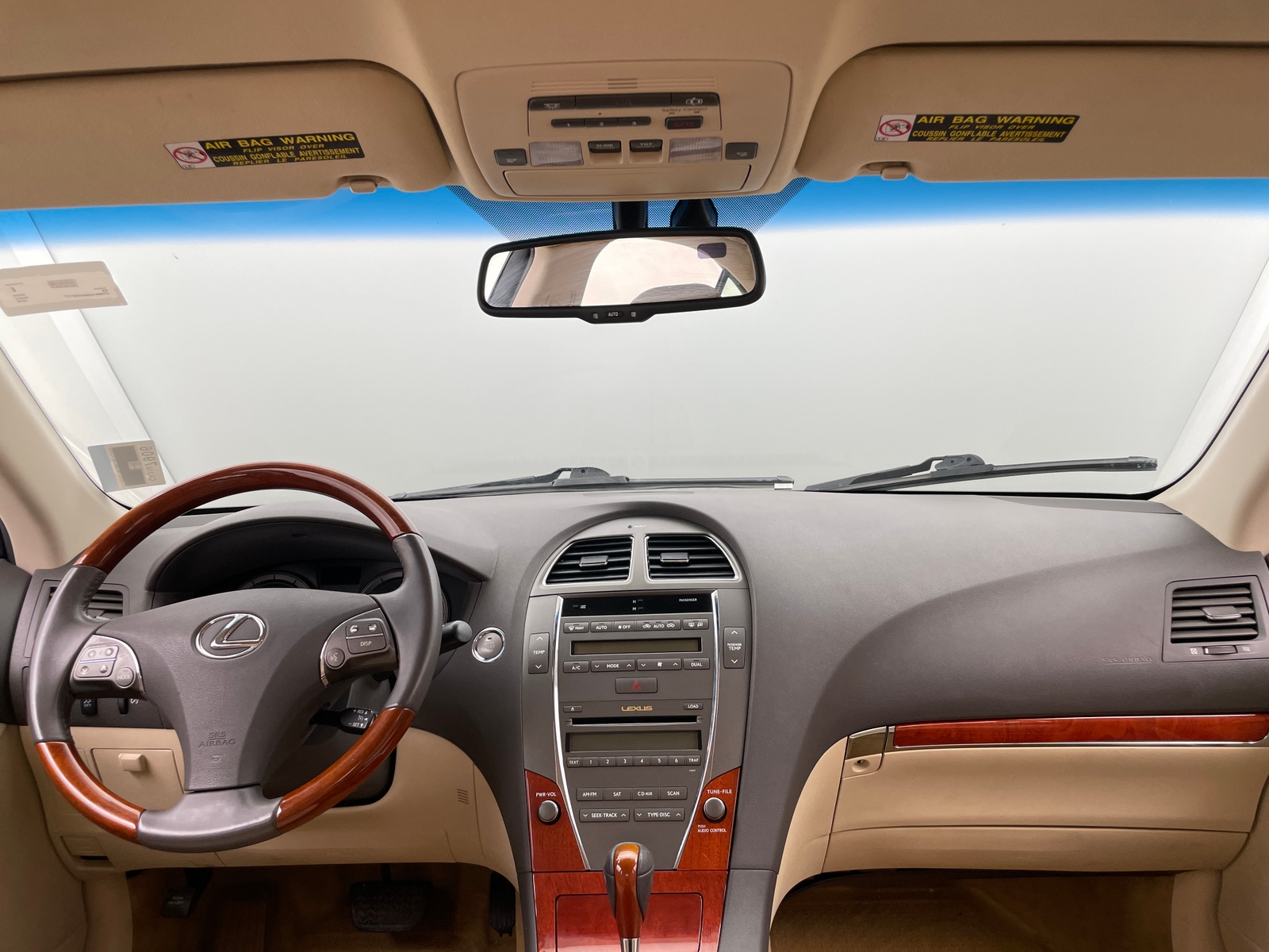 Thumbnail: 2010 Lexus ES - 2