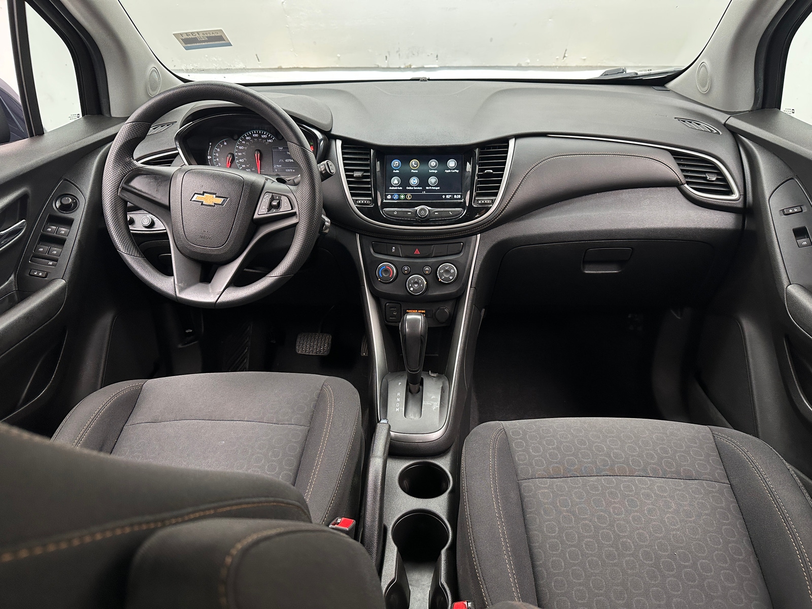 Thumbnail: 2018 Chevrolet Trax - 3