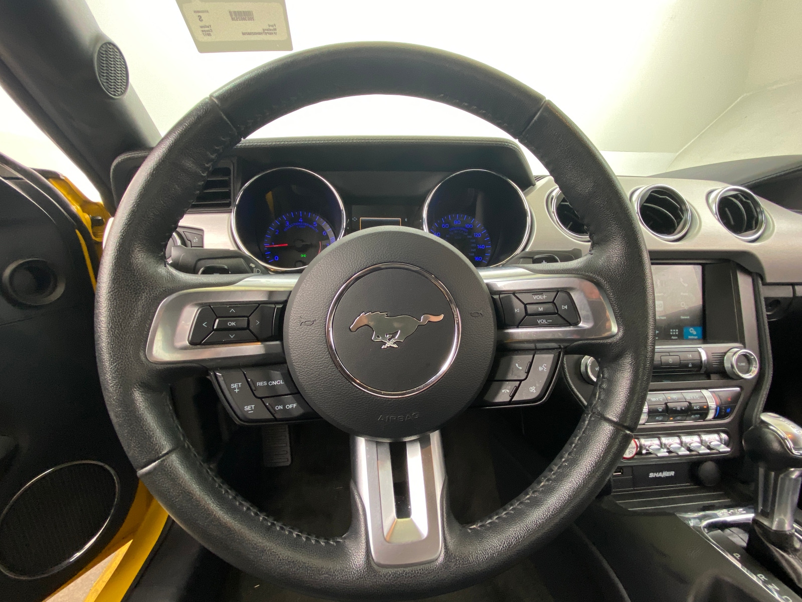 Thumbnail: 2017 Ford Mustang - 3