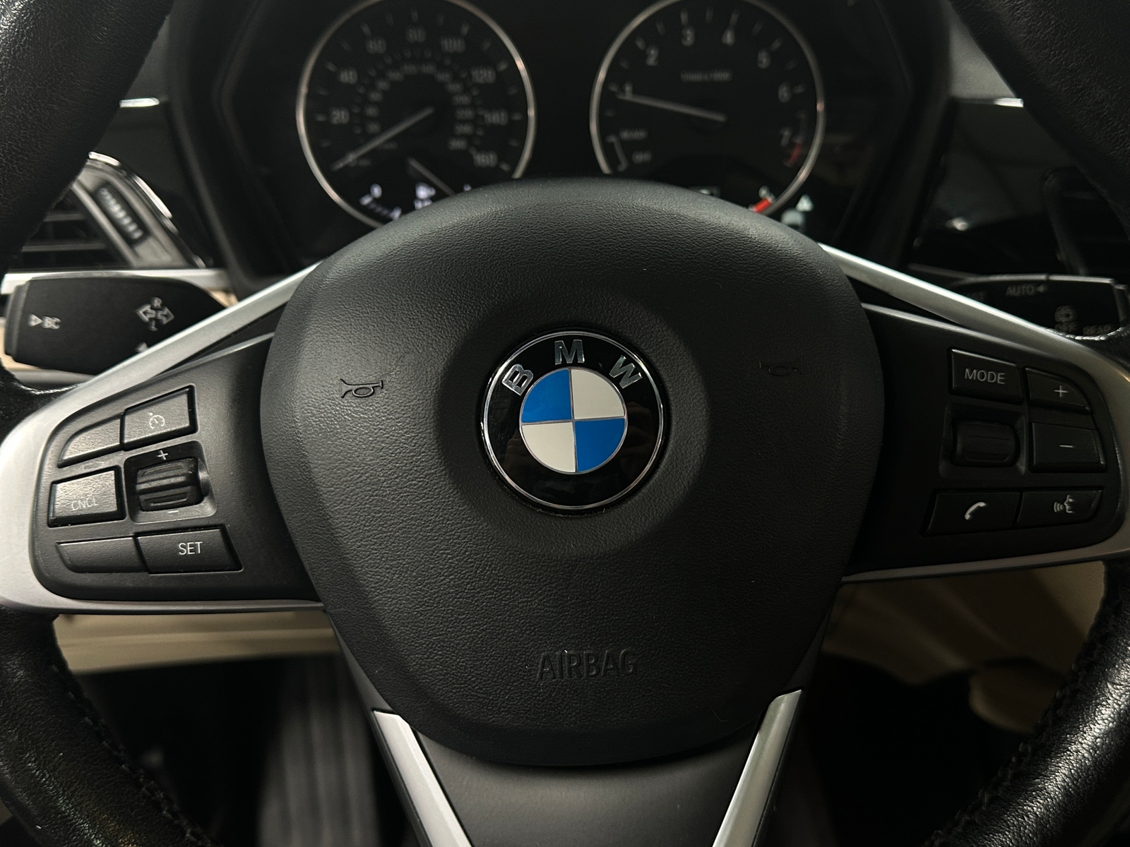 Thumbnail: 2017 BMW X1 - 4