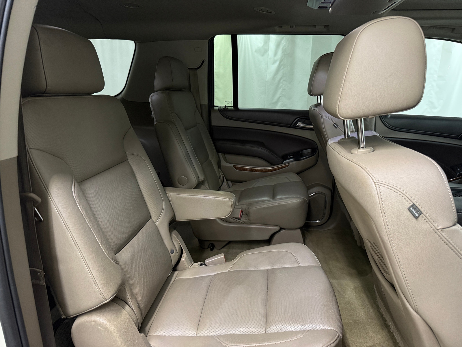 Thumbnail: 2015 Chevrolet Suburban - 5
