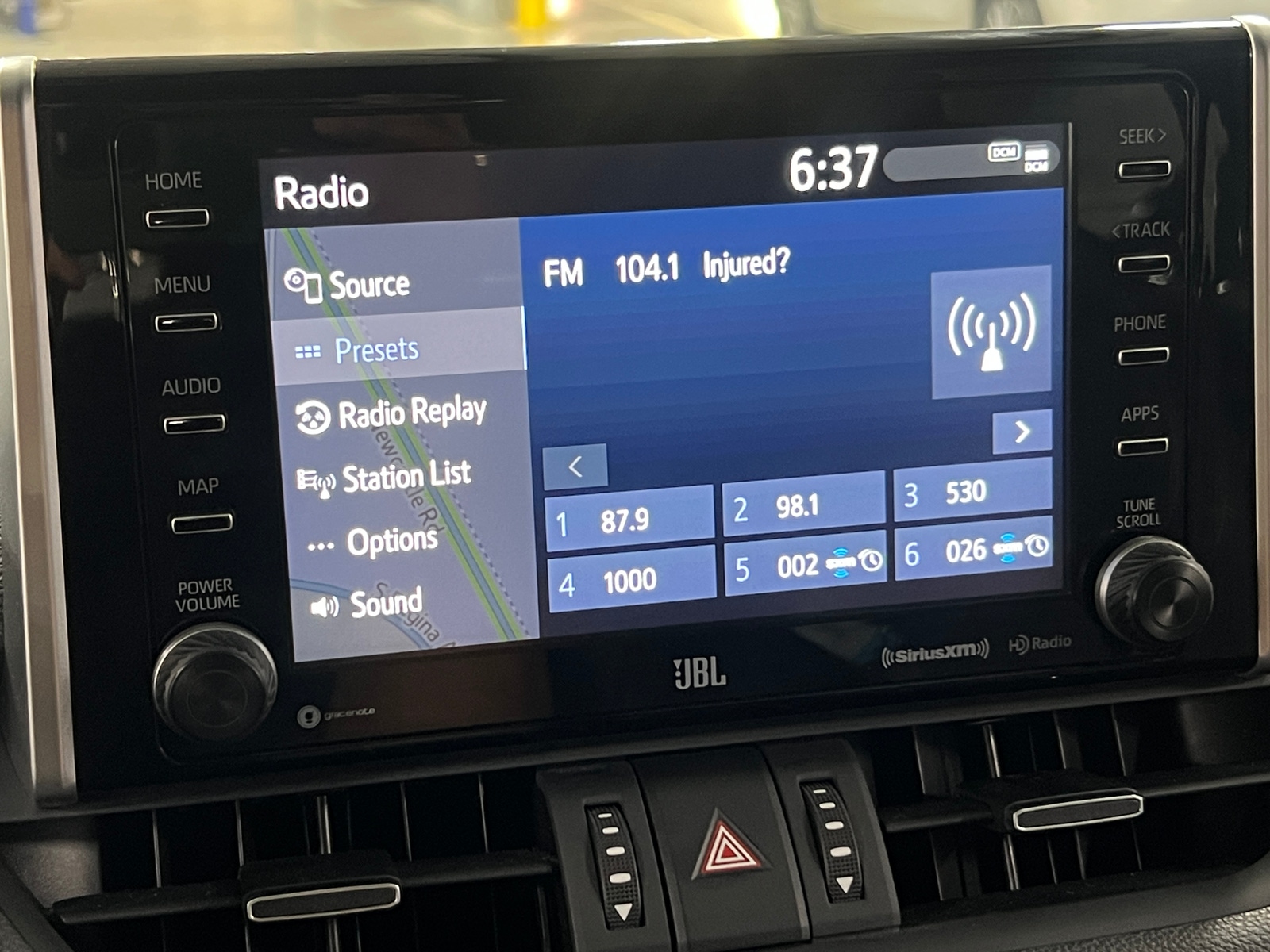 Thumbnail: 2021 Toyota RAV4 - 4
