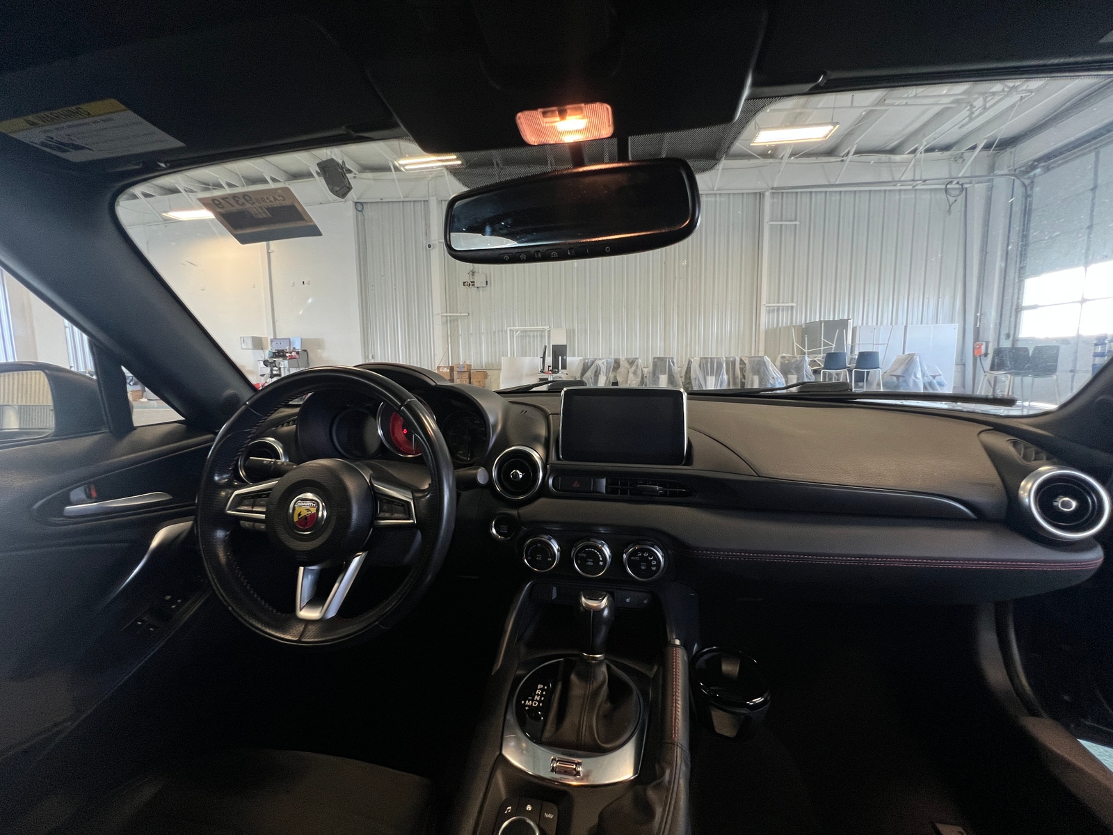 Thumbnail: 2018 Fiat 124 Spider - 2